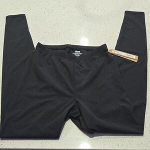 SKIMS Black Leggings Sleek Stretchy Fit